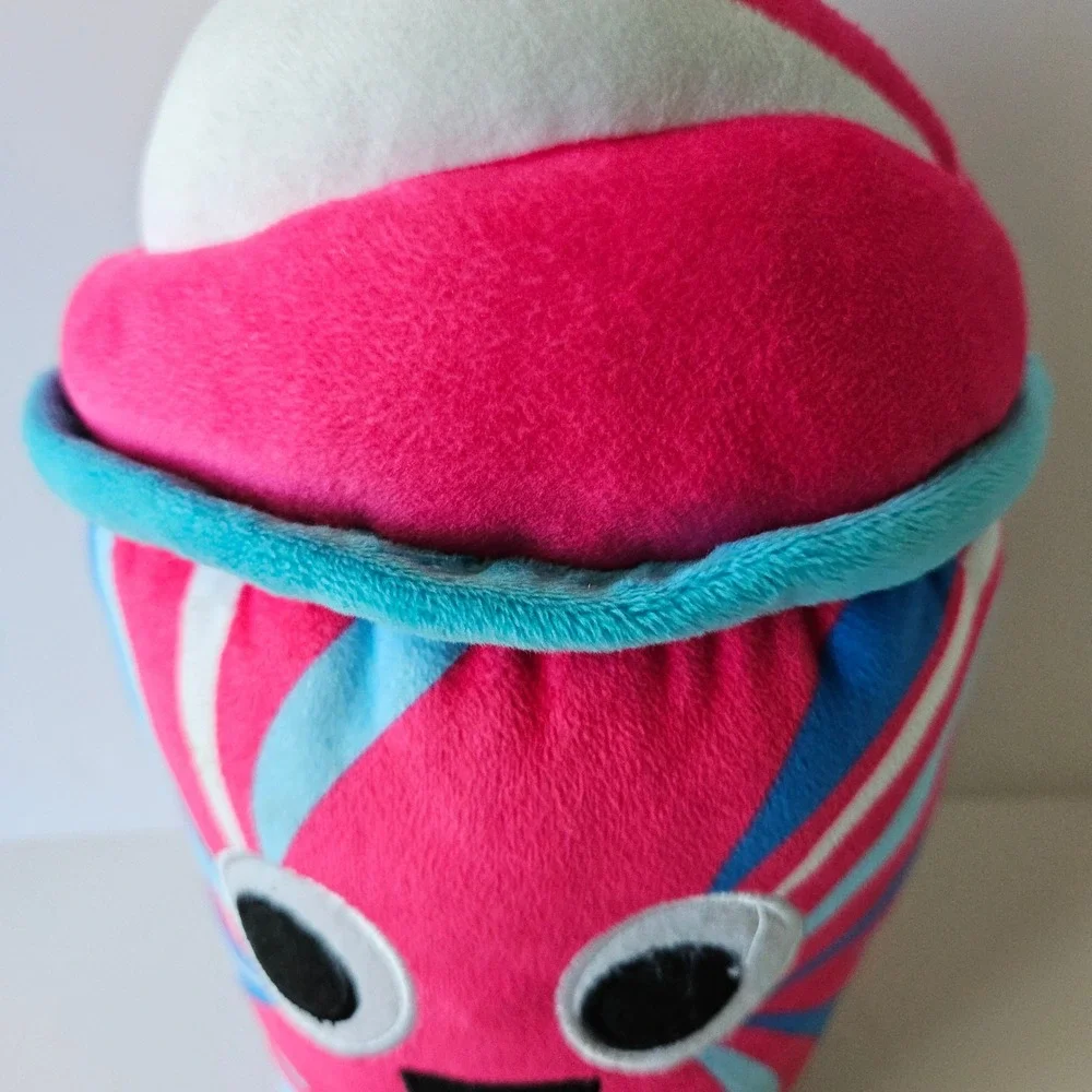 BMI Snack Ums BRAIN FREEZE Slushie Plush Funny Goodie Stuffed Toy